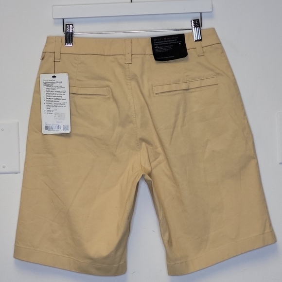 Lululemon Commission Classic-Fit Short 9" Oxford In Prosecco / White Size 30 - Picture 8 of 13